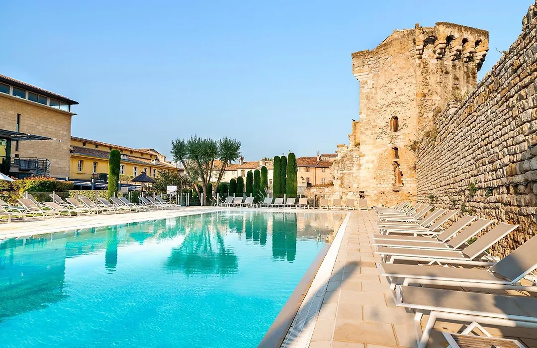Aquabella Hotel & Spa-1